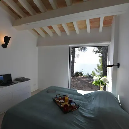 6 Chambres, Vue Sur 180°,plage Privee.