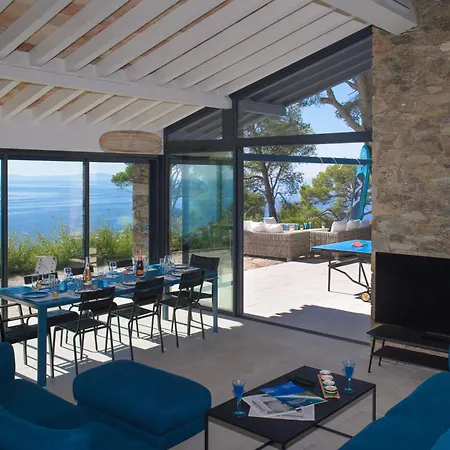 6 Chambres, Vue Sur 180°,plage Privee. * Cavalaire-sur-Mer