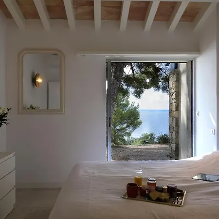 Villa 6 Chambres, Vue Sur 180°,plage Privee.