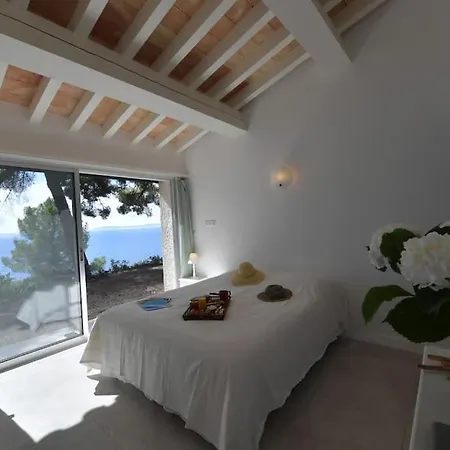 6 Chambres, Vue Sur 180°,plage Privee. Villa Cavalaire-sur-Mer