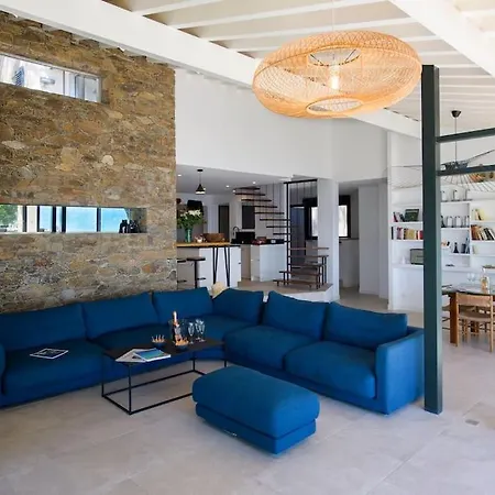 6 Chambres, Vue Sur 180°,plage Privee. *